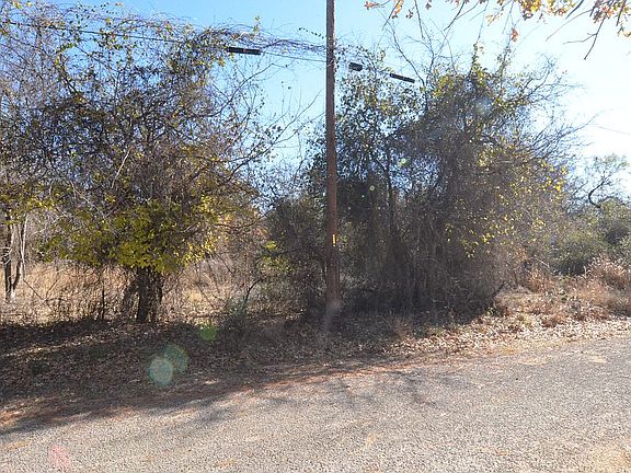 2nd image of 175-176 Viewcrest Dr