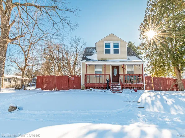 78 E Strathmore Ave, Pontiac, MI 48340