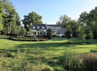 9450 Ladue Rd, Saint Louis, MO 63124