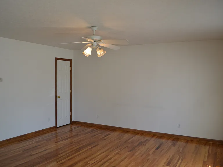 2524 Old Forest Rd #A — Photo 2