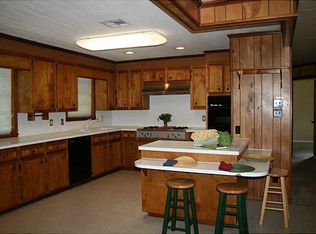 1104 Green Rd, Lake Charles, LA 70611