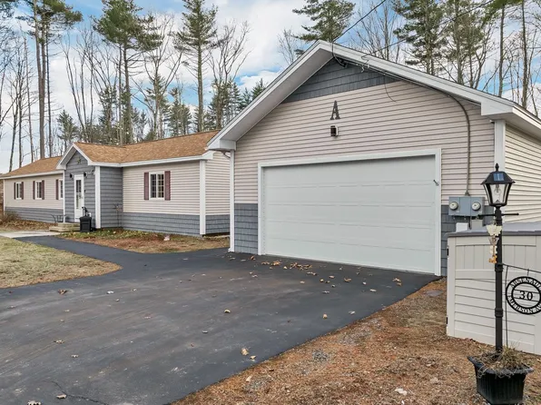 30 Emerson Avenue, Rochester, NH 03867