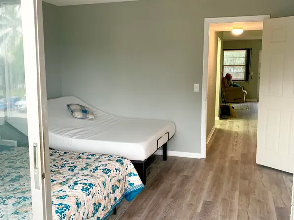 119 Canterbury E, West Palm Beach, FL 33417