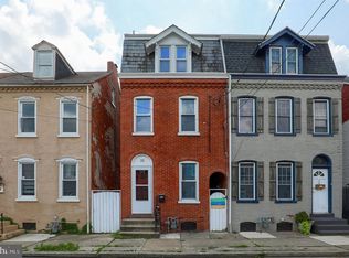 32 Caroline St, Lancaster, PA 17603