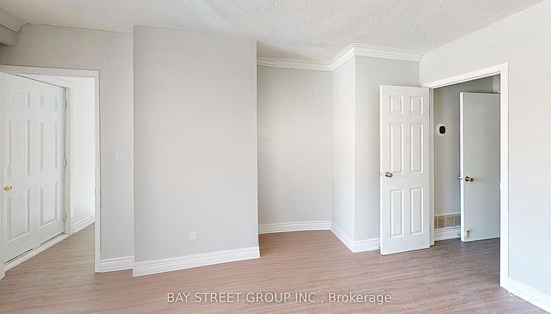 Toronto House for rent - 4 Bedrooms — photo 21
