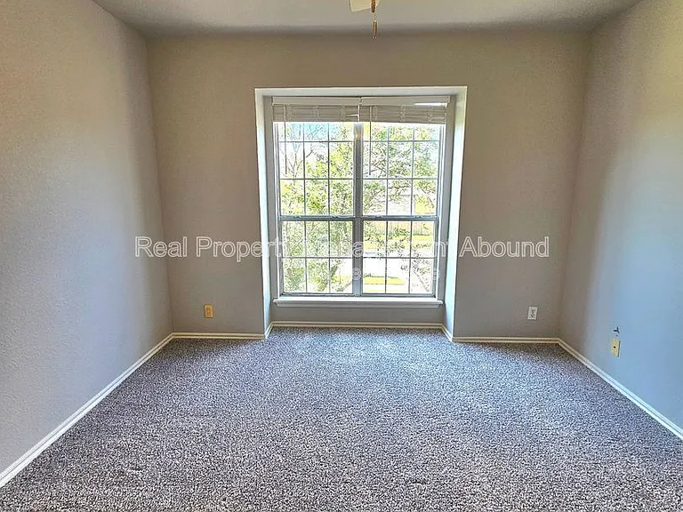 13422 E 90th St N — Photo 30