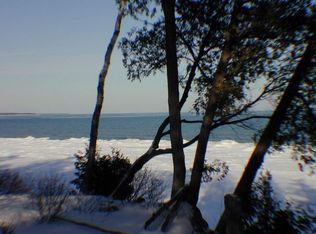 6018 Lakeshore Rd, Sturgeon Bay, WI 54235