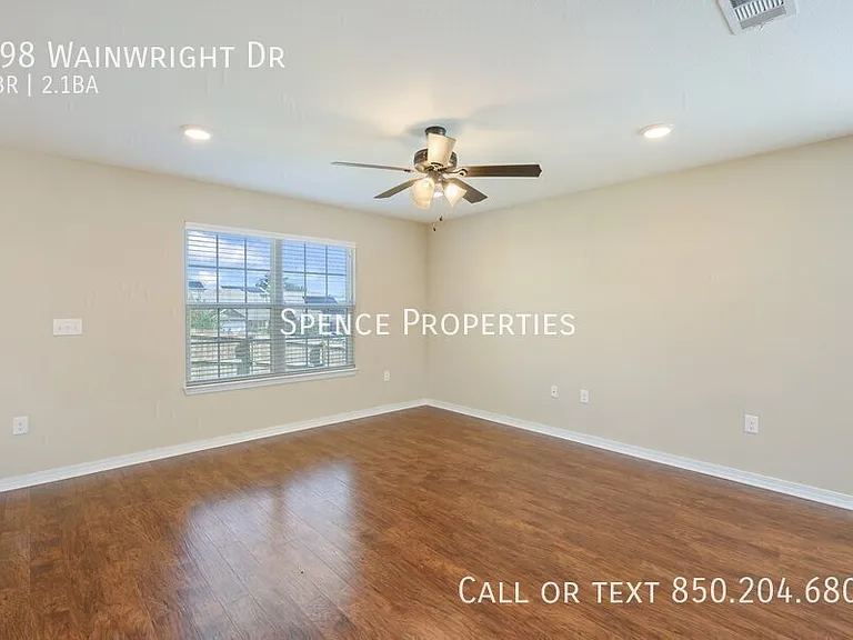 198 Wainwright Dr — Photo 12