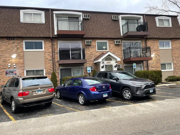 10540 Ridgeland Ave Unit 3, Chicago Ridge, IL 60415