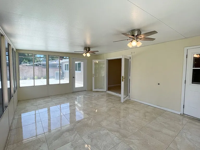 23370 Schoolcraft St — Photo 12