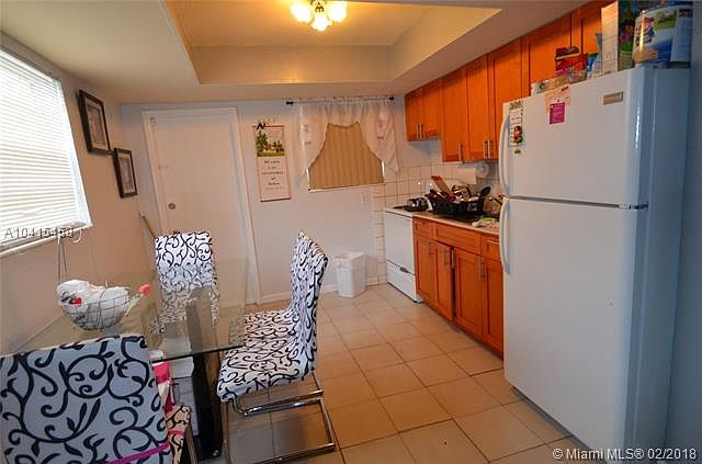 Renovated Duplex in Sweetwater Groves