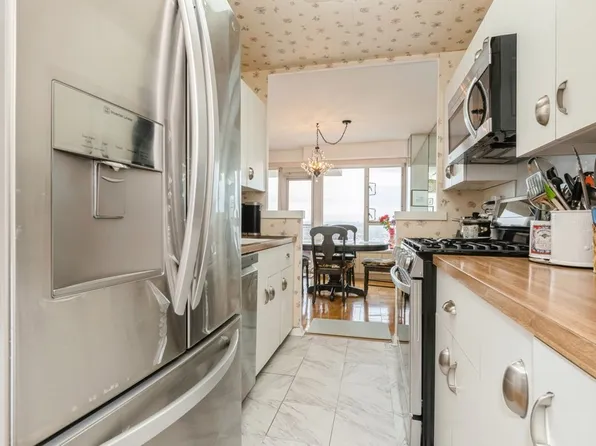 166-25 Powell Cove Boulevard image 25 of 42