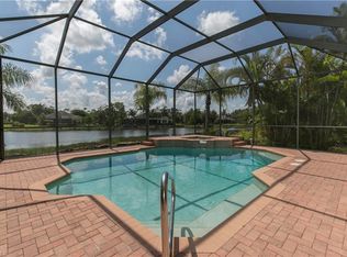 15160 Blackhawk Dr, Fort Myers, FL 33912