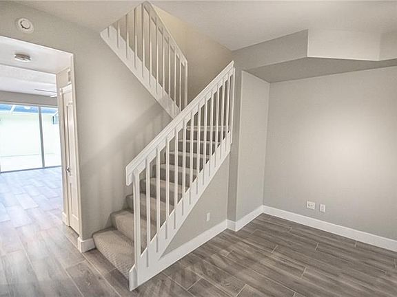 4th image of 153 Waterford Dr