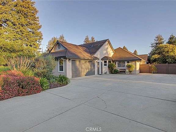 4th image of 1605 Ridge Dr