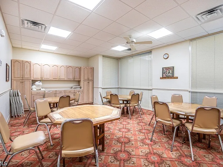 7430 Lake Breeze Dr #403 — Photo 17