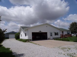 1623 Sherman St, Saint Paul, NE 68873