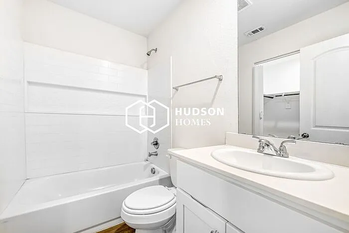 2128 R W Bivens Ln — Photo 11