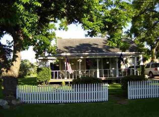 6230 Hansen Blvd, Groves, TX 77619