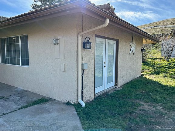 2nd image of 20398 Mountain View Dr