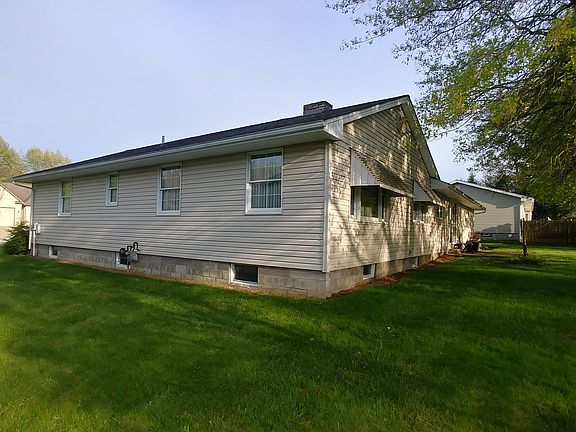 5th image of 1727 Squaw Creek Dr