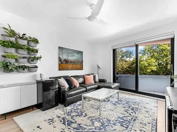 280 Saint Mark's Avenue image 1 of 7