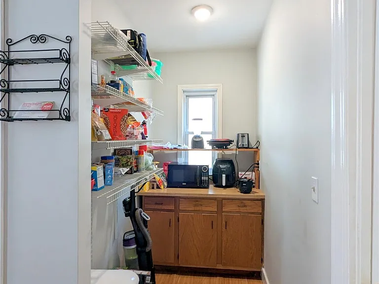 345 Highland Ave #2 — Photo 22