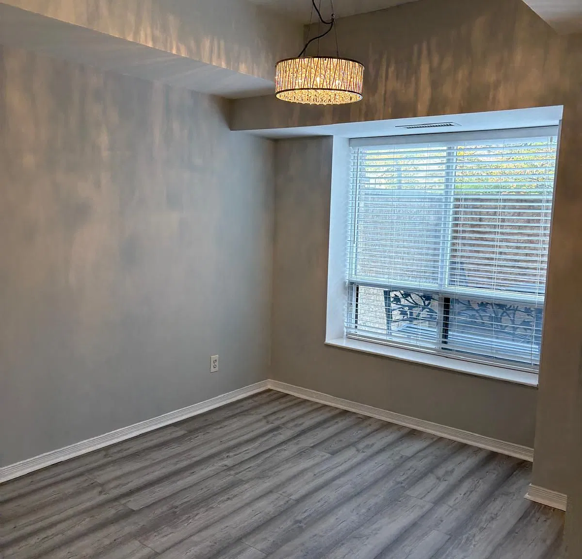 1 bed, $2,200 — Photo 4