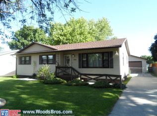 2916 W 17th St, Grand Island, NE 68803
