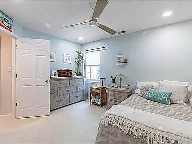 2nd image of 2621 Loudoun St
