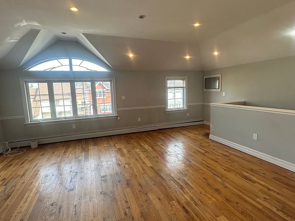1st image of 819 Hollywood Ave Floor 2