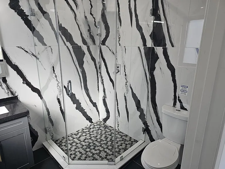 211 Baldwin Ave #207 — Photo 23