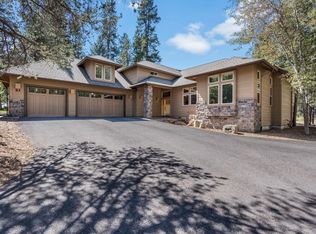 57683 Tan Oak Ln #21, Bend, OR 97707