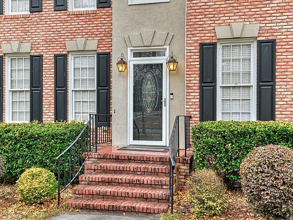 2nd image of 929 Burlington Drive