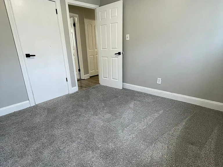 18503 Riopelle St — Photo 14