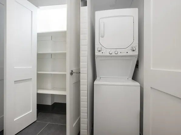 164 Attorney Street image 5 of 6