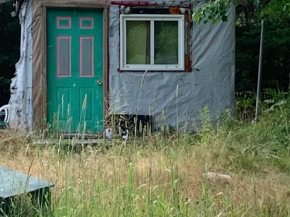 284 Whiteburne Rd W, Queens, NS B0T 1B0