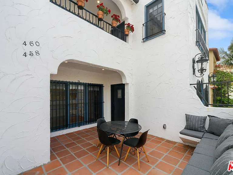 458 N Sierra Bonita Ave #460 — Photo 15
