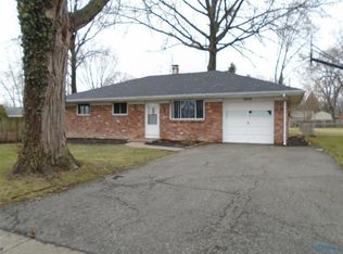 4438 Carney St, Maumee, OH 43537