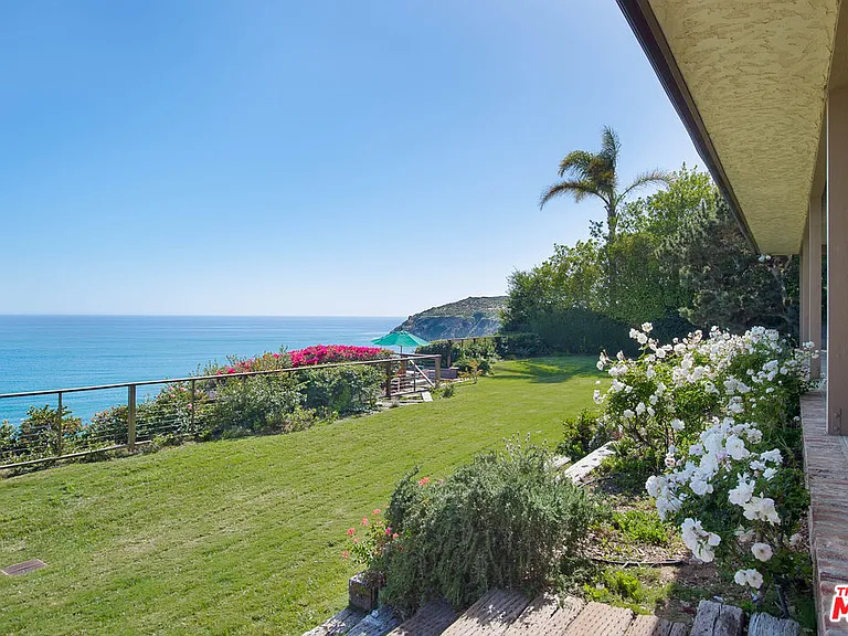 29008 Cliffside Dr — Photo 4