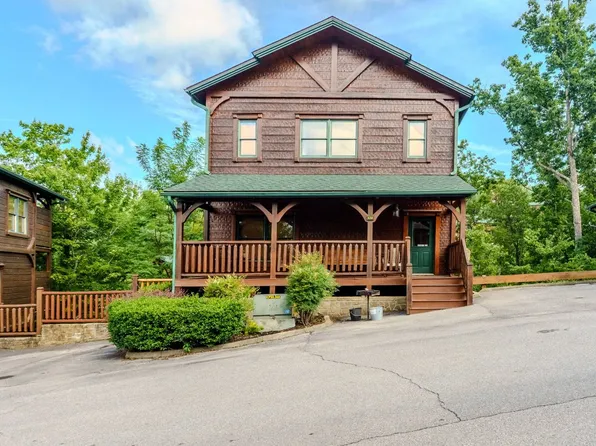 830 Great Smoky Way, Gatlinburg, TN 37738