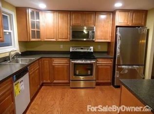 18 Comet Rd, Selden, NY 11784