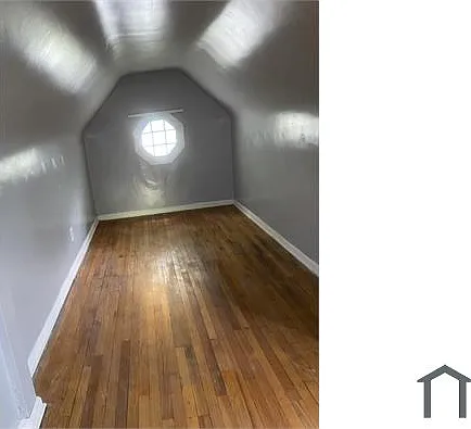 15238 Seymour St — Photo 7