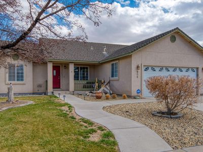 906 Julia Ln, Fernley, NV, 89408