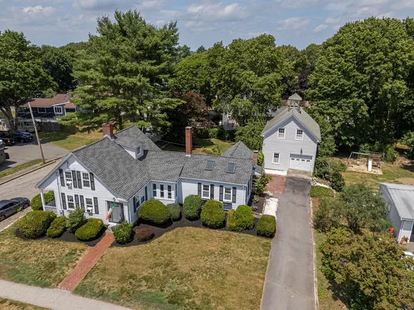 172 Union St, Weymouth, MA 02190