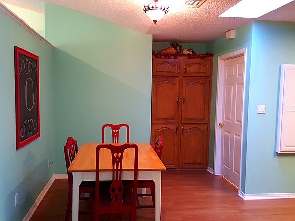 5th image of 11 Holly St