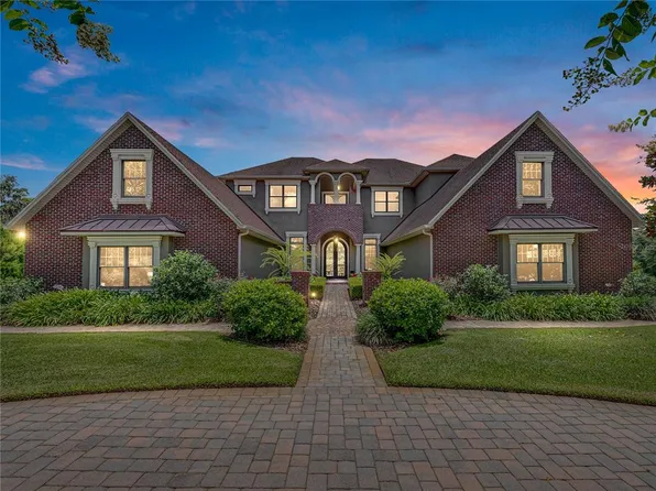 12818 Ventana Ct, Dade City, FL 33525