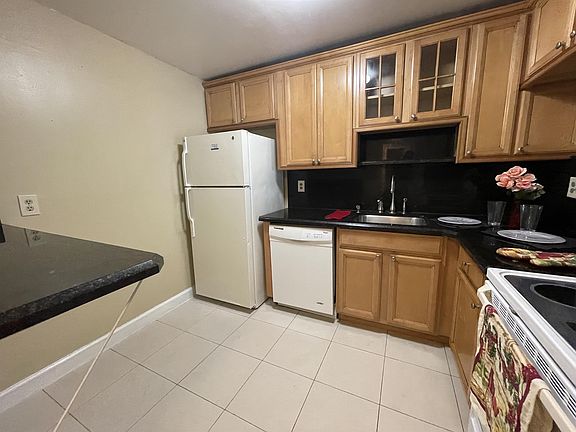 2nd image of 4324 NW 9th Ave Unit 5-3C-1