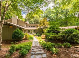 674 Brookview Dr, Chapel Hill, NC 27514