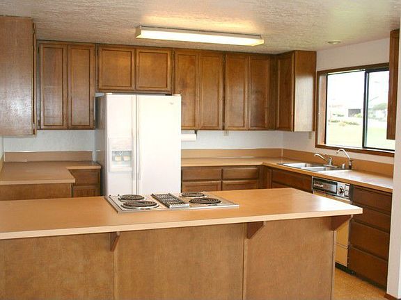 4th image of 2659 La Mesa Dr